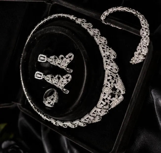 Necklace set